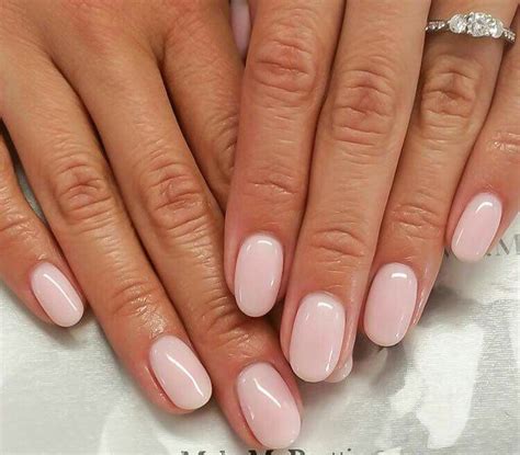 Shellac Nails | Trendy and Natural