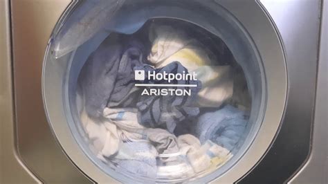 Hotpoint Aqualtis Cottons 60 1 3 Youtube