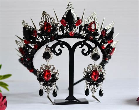 Black And Red Wedding Crown Gothic Wedding Crown Black Bridal Etsy