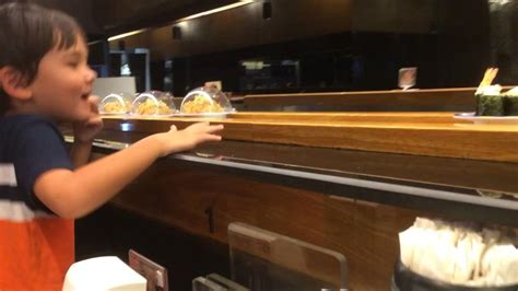 Taisei Happily Grabbing Kaiten Sushi In Bangkok Youtube