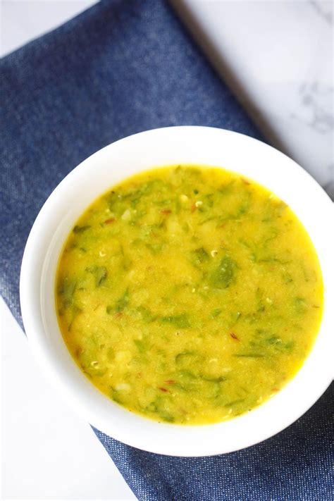 Dal Palak Recipe Easy Spinach Dal Dassanas Veg Recipes