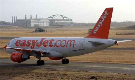 Europa Easyjet U2 EZY Fotos 93 Flugzeug Bild De