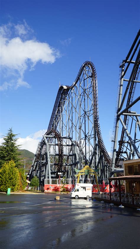 Fuji-Q Highland – PHOTOS by STAN SOKOLSKY