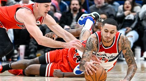 Kyle Kuzma S Late 3 Lifts Wizards Over Bulls The Washington Post