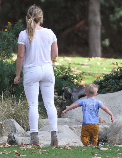 Hilary Duff Park Candids Photos 07 Gotceleb