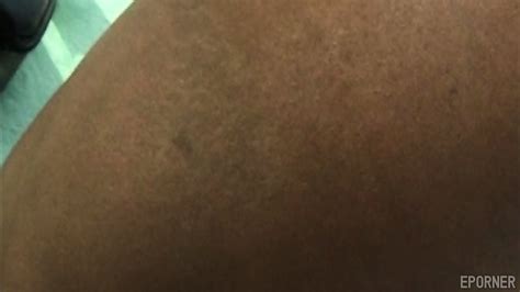 Ebony Round Ass Chick Banged In Garden