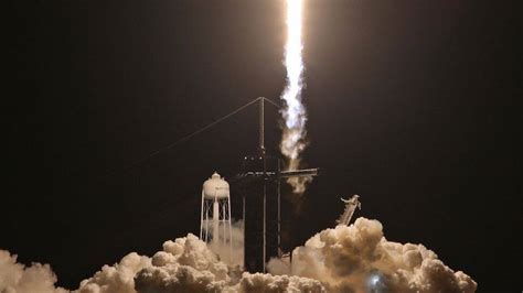 Elon Musk S Spacex Inspiration First All Civilian Crew Ever Launched