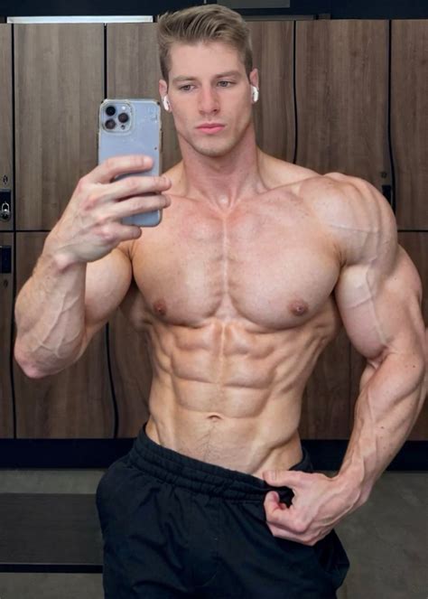 Hot Sexy Muscle Dudes On Tumblr
