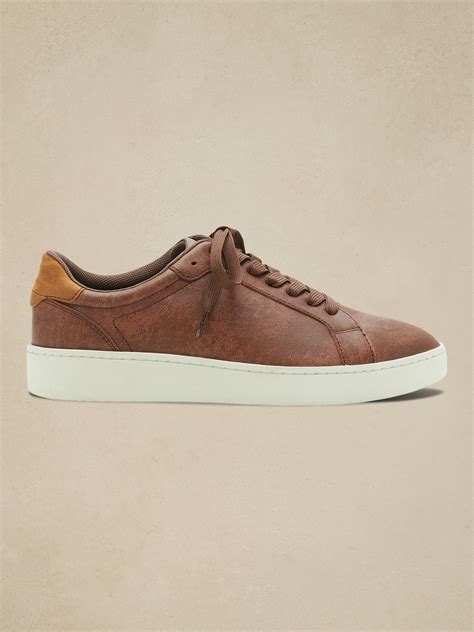 Nicklas Ii Leather Sneaker Banana Republic