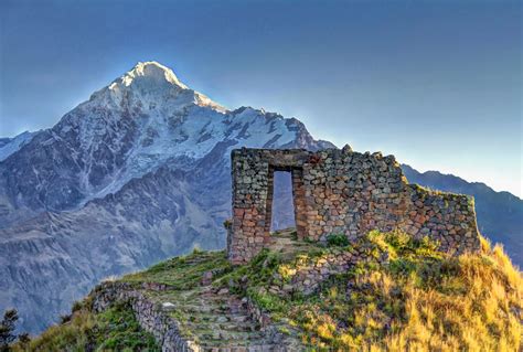 Machupicchu Center