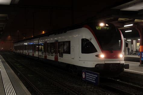 Sbb Flirt Rabe Von Stadler Rail Triebwagen Flickr