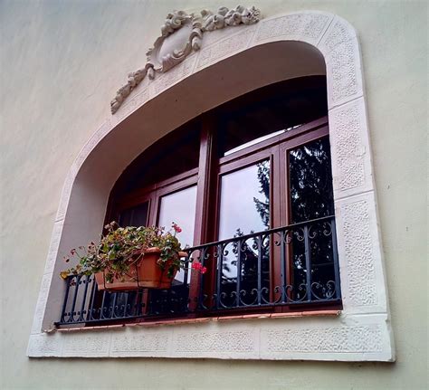 Fenster Blumentopf Fassade Kostenloses Foto Auf Pixabay