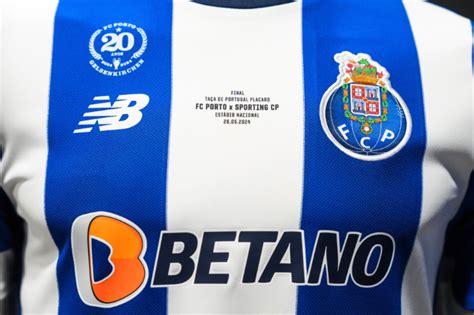 F C Porto Com Camisola Especial Na Final Da Taça De Portugal