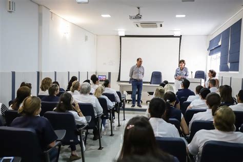 Saúde Acolhedora capacita profissionais para o atendimento humanizado