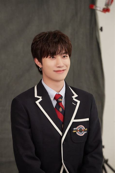 Byd Yd On Twitter Rt Bydnocontext I Vote For Yedam From