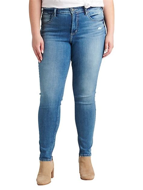 Avery High Rise Curvy Skinny Jeans