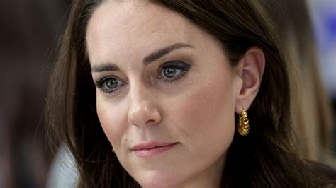 Foto Como Est A Sa De De Kate Middleton Ap S Revelar C Ncer