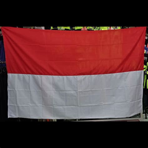 Jual Bendera Merah Putih Lapangan X Cm Bendera Lapangan Kota