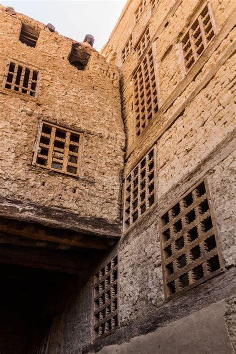 Ancient Houses In Al Qasr Village In Dakhla Oasis Egy Stock Photo