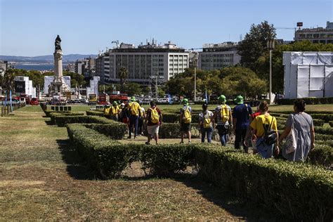 Miles De Peregrinos Llegan A Portugal Para Participar En Jornada