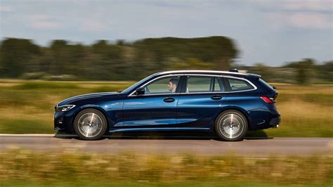 2019 BMW 3 Series Touring review: loads to like