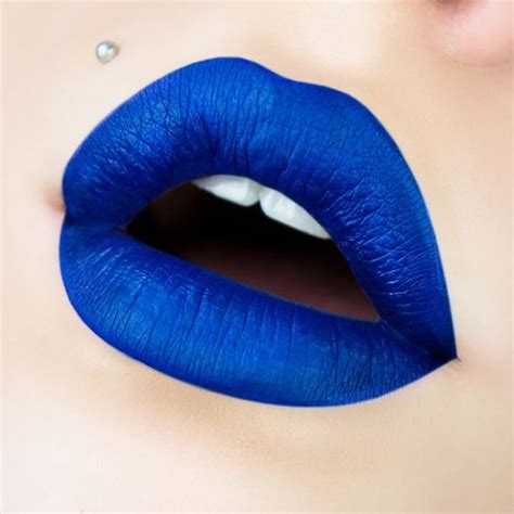 Unusual Lipstick Colors That Became Trendy This Season All For