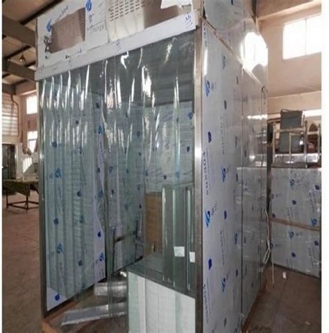 Stainless Steel 7 Feet Pharmaceutical Dispensing Booth For Laboratory