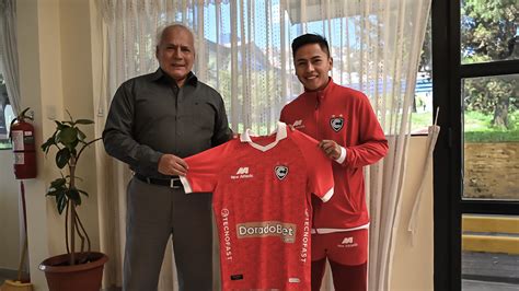 Alexander Lecaros Es Nuevo Refuerzo De Cienciano Club Cienciano