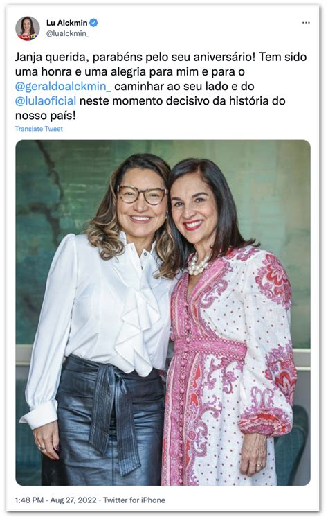 Janja Completa Anos E Pol Ticos D O Parab Ns Mulher De Lula