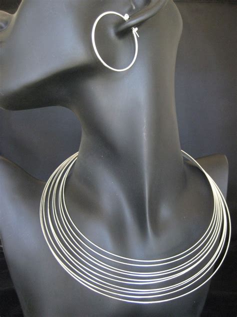 Silvertone Choker Necklace With Matching Hoop Earrings New Choker