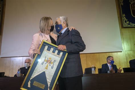 Fotos El Cabildo De Las Monas De La Cofrad A Del Resucitado De