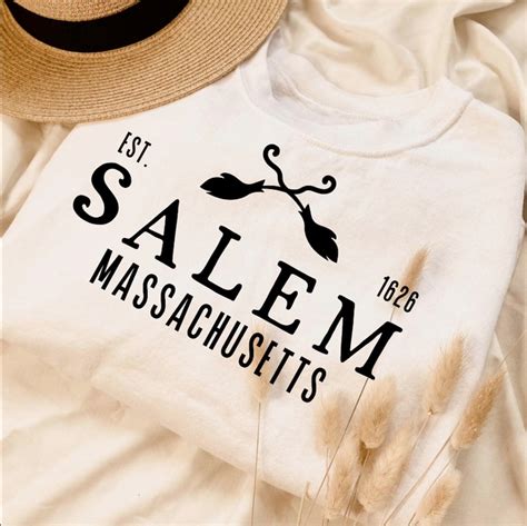 Salem Massachusetts SVG Halloween SVG Unisex Graphic T Shirt PNG Cut