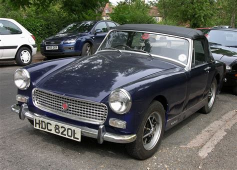 Hdc L Mg Midget Nivek Old Gold Flickr