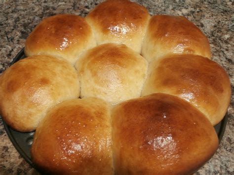 Sweet Yeast Rolls Delicious