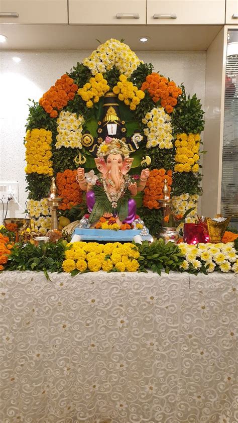 Pin On Ganesh Decor In Flower Decoration For Ganpati Flower