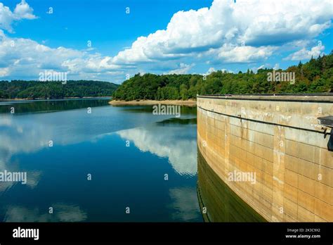 Barrage bort les orgues Banque de photographies et dimages à haute