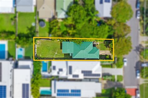 Sold 7 The Promenade Camp Hill Qld 4152 On 24 Apr 2023 2018468388
