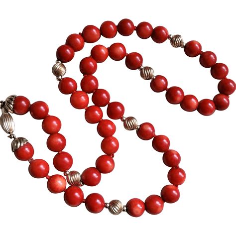 Vintage Red Coral Bead Necklace