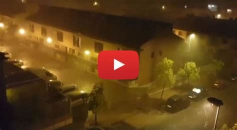 Meteo Cronaca DIRETTA VIDEO SPAGNA Violenta TEMPESTA Di PIOGGIA E