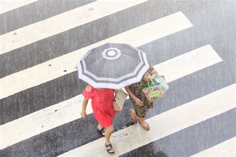 Mais Gua Que Sol Belo Horizonte Tem M Dia De Mais De Dias De Chuva