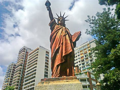 De Nueva York A Belgrano La Libertad Escondida En Buenos Aires