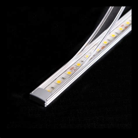 AP-100-ALUMINI AND AP-100/CL - Led Technology SA