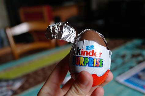 Katrina La Voyageuse How To Open A Kinder Surprise Egg