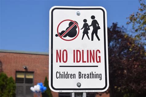 No Idling Children Breathing Sign Stock Image Image Of Blue Figure