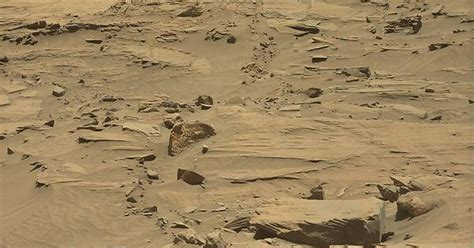 An Interesting Image From The Mast Camera Of The Curiosity Rover On Mars Album On Imgur