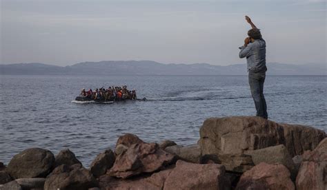 Rights Group Criticizes Greek Sea Barrier Plan For Migrants