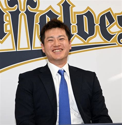 【オリックス】防御率1・15山田修義4300万円「若い投手いっぱい。僕も負けじと」15年目 プロ野球写真ニュース 日刊スポーツ