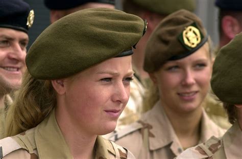 Women in Uniform - Dutch army.