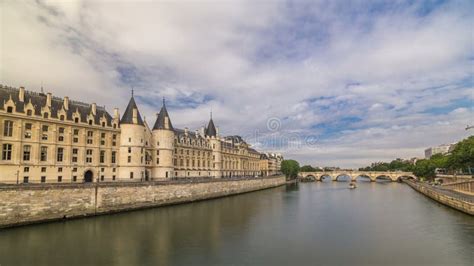 Castle Conciergerie Timelapse Hyperlapse Former Royal Palace And