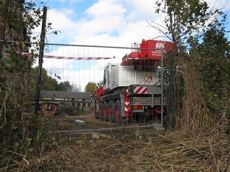 Abriß der Rohrleitungsbrücke am alten Kraftwerk in Finow B3B